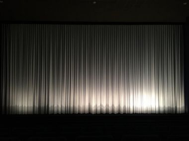 Vorhang im Kino